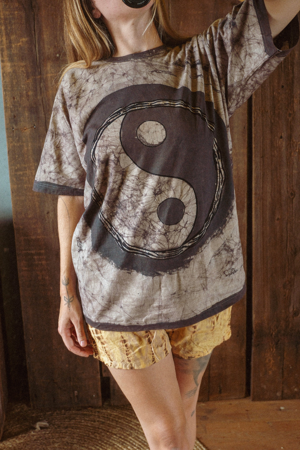 Batik Dyed Yin Yang Tee ~ Charcoal