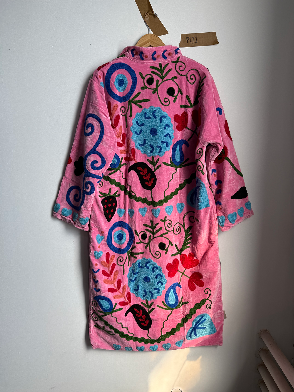 Reversible Pipa Long Embroidered Velvet Jacket