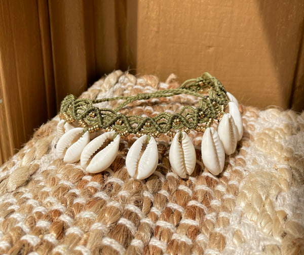 Macrame Shell Dangle Anklet