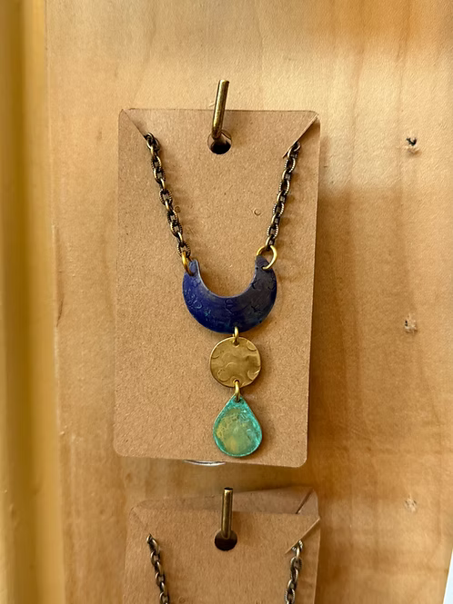 Collar Viola Patina