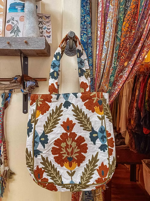 Bolsos de tela bordados Sacheli