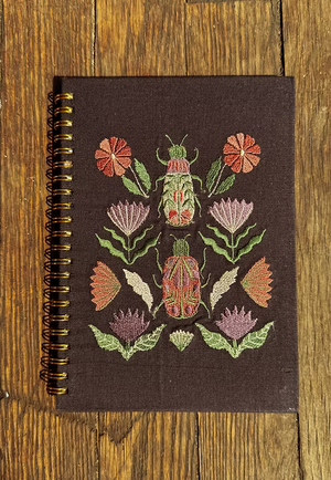Cuaderno espiral bordado de algodón y lino