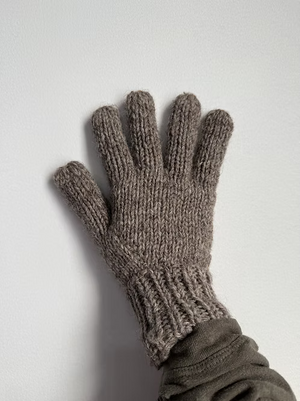 Gorro y guantes de lana Shitake