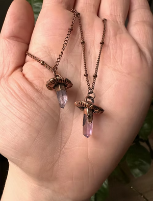 Collar de Cristal de Hongo de Amatista Pequeño