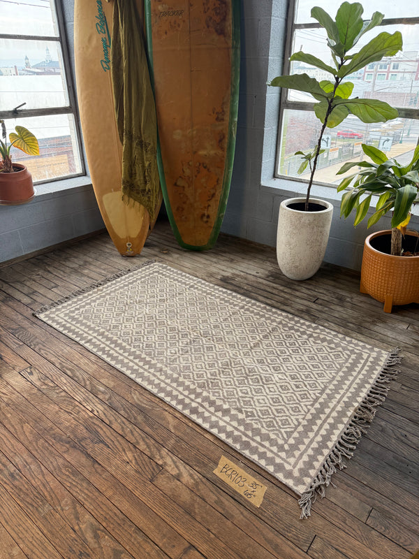 Tapis en coton teint à la main batik vintage 103 | 35" x 65"