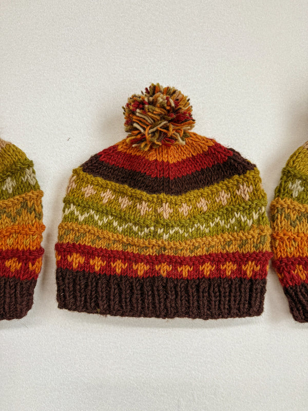 Gorro de lana terroso