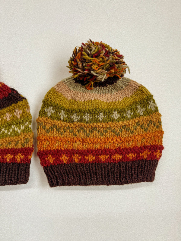 Gorro de lana terroso