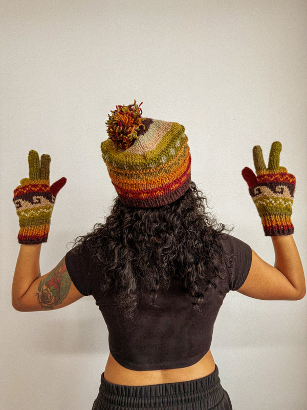 Gorro de lana terroso