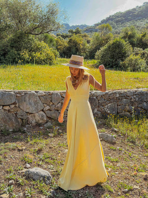 Delia Maxi Shoulder Cinch Dress