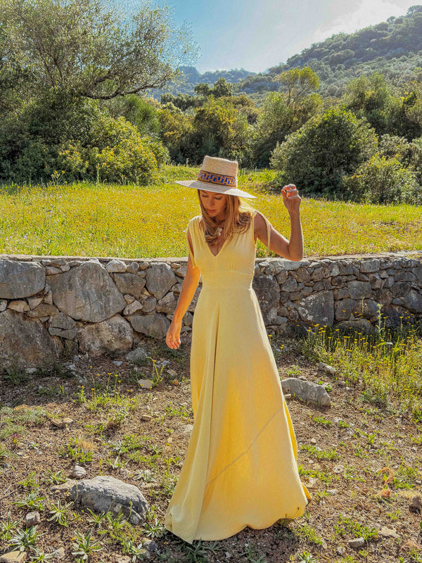 Delia Maxi Shoulder Cinch Dress