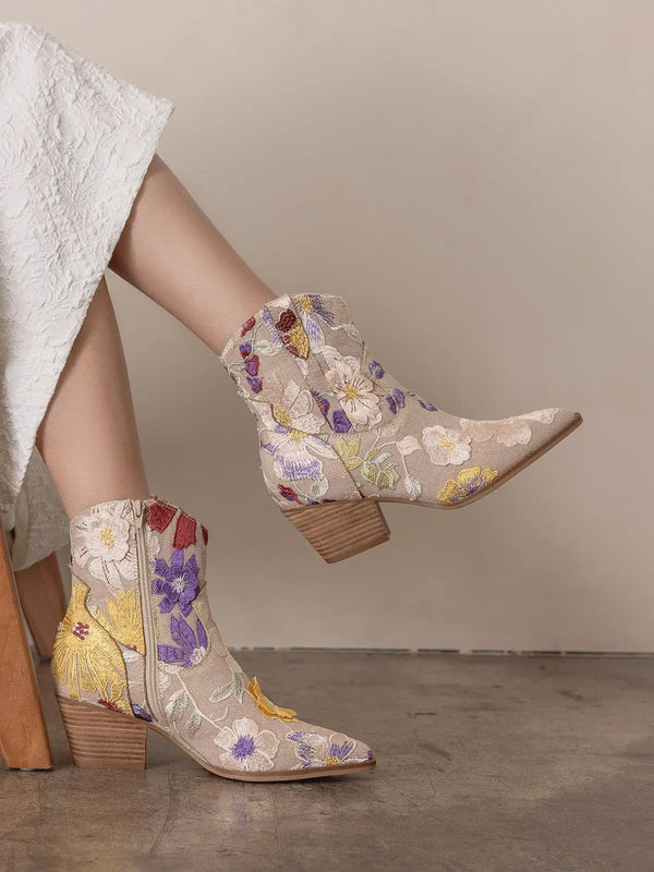The Wanda | Bottes western à applique florale taupe