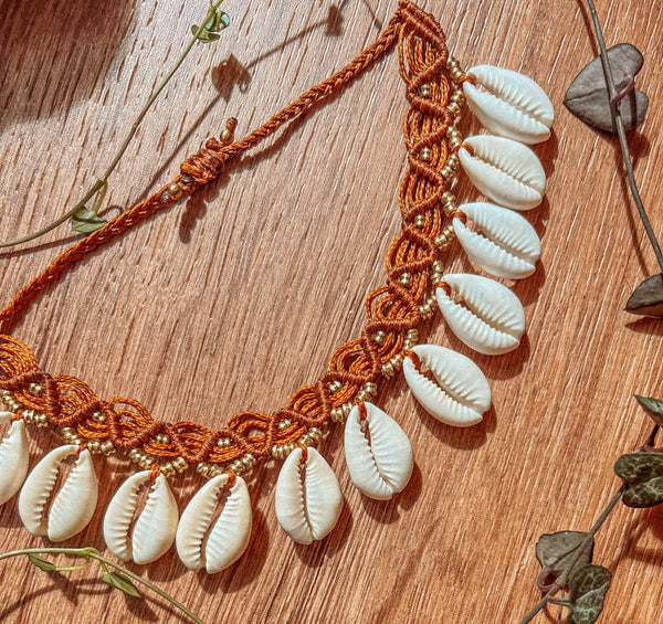 Macrame Shell Dangle Anklet