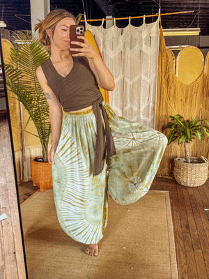 Tie Dye Flowy Genie Pants